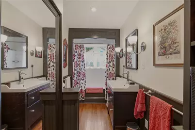 15 Dennison Street, Newport, RI 02840 - Photo 35