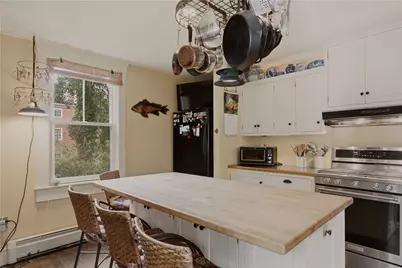15 Dennison Street, Newport, RI 02840 - Photo 21