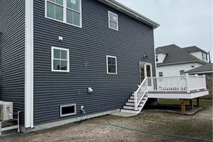 18 Tacoma St, Cranston, RI 02920 - Photo 21
