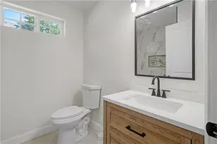 171 Ocean St, Providence, RI 02905 - Photo 17