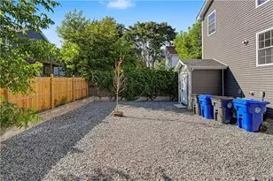 171 Ocean St, Providence, RI 02905 - Photo 23