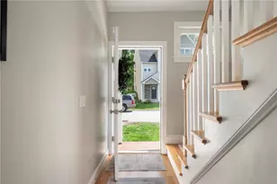 601 Hunting Hill Dr, Cumberland, RI 02864 - Photo 33