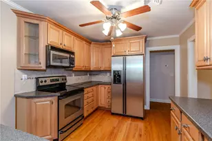 11 Maplecrest Dr, Smithfield, RI 02828 - Photo 19