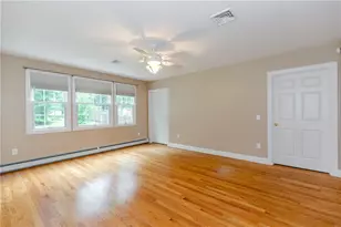 11 Maplecrest Dr, Smithfield, RI 02828 - Photo 27