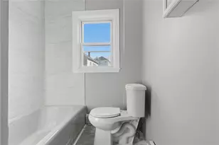 35 Gray St, Providence, RI 02909 - Photo 13