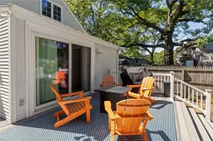 11 N Shore St, Warwick, RI 02889 - Photo 27