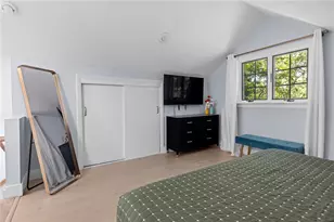 11 N Shore St, Warwick, RI 02889 - Photo 25