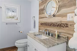 11 N Shore St, Warwick, RI 02889 - Photo 19