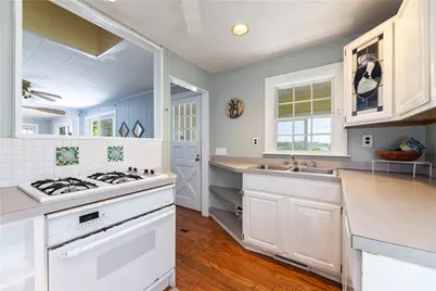 43 Flintstone Road, Narragansett, RI 02882 - Photo 17