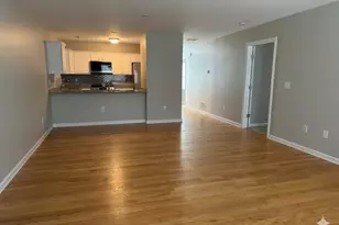 806 Village Green Cir, Coventry, RI 02816 - Photo 3