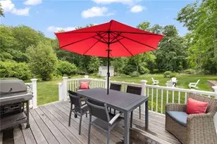 48 Foddering Farm Rd, Narragansett, RI 02882 - Photo 9