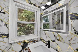 121 Central Ave, Johnston, RI 02919 - Photo 9