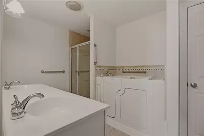 189 Ferry Landing Circle, Portsmouth, RI 02871 - Photo 27