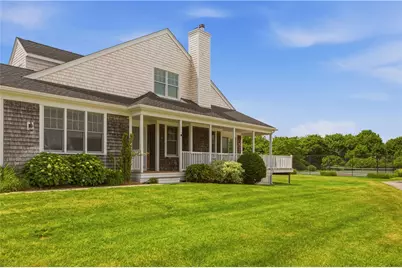 189 Ferry Landing Circle, Portsmouth, RI 02871 - Photo 3