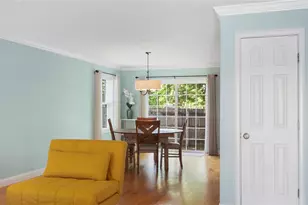 55 Vine St, East Greenwich, RI 02818 - Photo 9