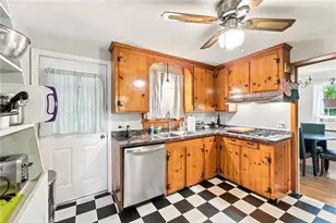 181 Brookside Dr, North Kingstown, RI 02852 - Photo 5