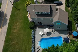 20 Roxbury Rd, Narragansett, RI 02882 - Photo 33