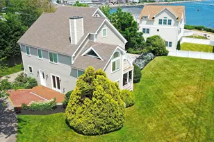 20 Roxbury Rd, Narragansett, RI 02882 - Photo 5