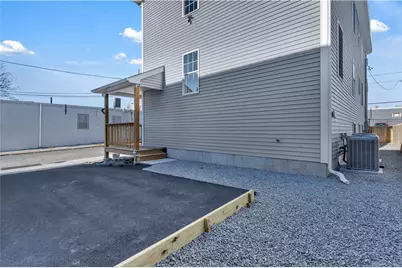 10 Anthony Avenue #2, Providence, RI 02907 - Photo 27