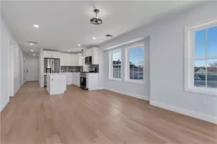 10 Anthony Ave, Providence, RI 02907 - Photo 11
