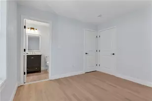 10 Anthony Ave, Providence, RI 02907 - Photo 17