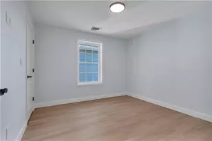 10 Anthony Ave, Providence, RI 02907 - Photo 15