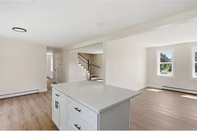 533 Scituate Avenue, Cranston, RI 02921 - Photo 13
