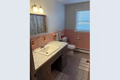 29 Dakota Street, Providence, RI 02904 - Photo 9