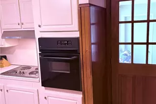 29 Dakota St, Providence, RI 02904 - Photo 7