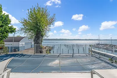 8 Rushton Drive, Cranston, RI 02905 - Photo 3
