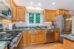 27 Forestwood Dr, Smithfield, RI 02917 - Photo 19