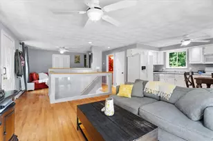 7 Boulder Dr, Johnston, RI 02919 - Photo 9