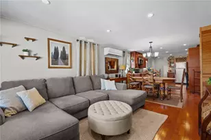 1958 Cranston St, Cranston, RI 02920 - Photo 9