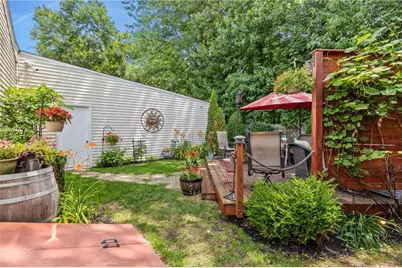 1958 Cranston Street, Cranston, RI 02920 - Photo 33