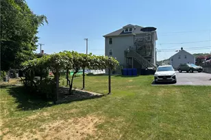 28 Bridge St, West Warwick, RI 02893 - Photo 37