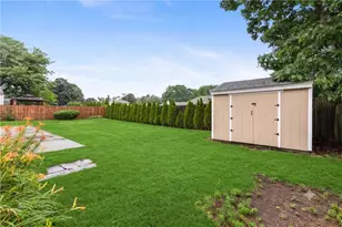 14 Primrose Dr, East Providence, RI 02915 - Photo 31