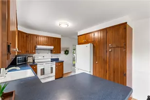 14 Primrose Dr, East Providence, RI 02915 - Photo 15