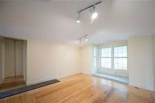 10 Hendricks St, South Kingstown, RI 02879 - Photo 11