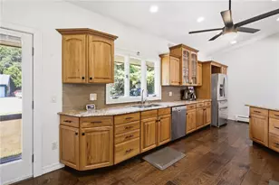 69 Roseland Terrace, Tiverton, RI 02878 - Photo 5