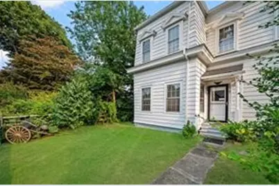 10 Hendricks Street #2, South Kingstown, RI 02879 - Photo 1