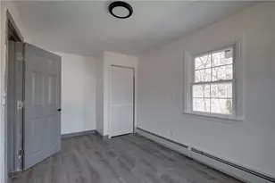 172 Knotty Oak Rd, Coventry, RI 02816 - Photo 21