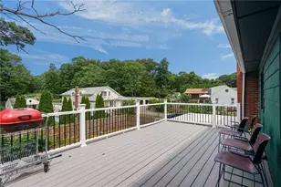 172 Knotty Oak Rd, Coventry, RI 02816 - Photo 3