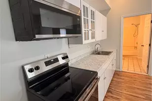 71 Hamlet Ave, Woonsocket, RI 02895 - Photo 3
