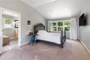 30 Loring Rd, Bristol, RI 02809 - Photo 25