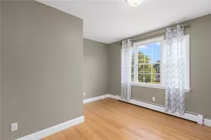 220 Island Dr, Middletown, RI 02842 - Photo 25