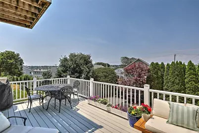 33 Withington Road, Narragansett, RI 02882 - Photo 17