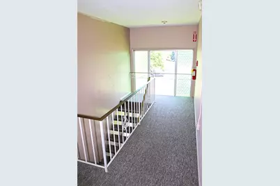 494 Putnam Pike #B11, Smithfield, RI 02828 - Photo 19
