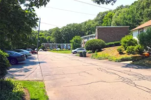 494 Putnam Pike, Smithfield, RI 02828 - Photo 21