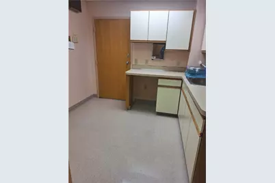725 Reservoir Avenue, Cranston, RI 02910 - Photo 5