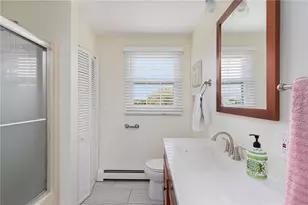 4 Maloney Ln, Middletown, RI 02842 - Photo 23